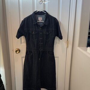 Levi's Signature Denim Top